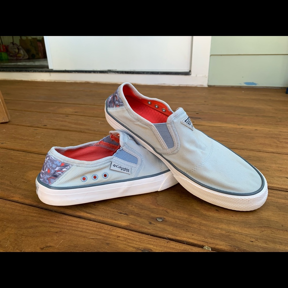 Columbia Slack Water PFG Slip Ons - women’s Size 9